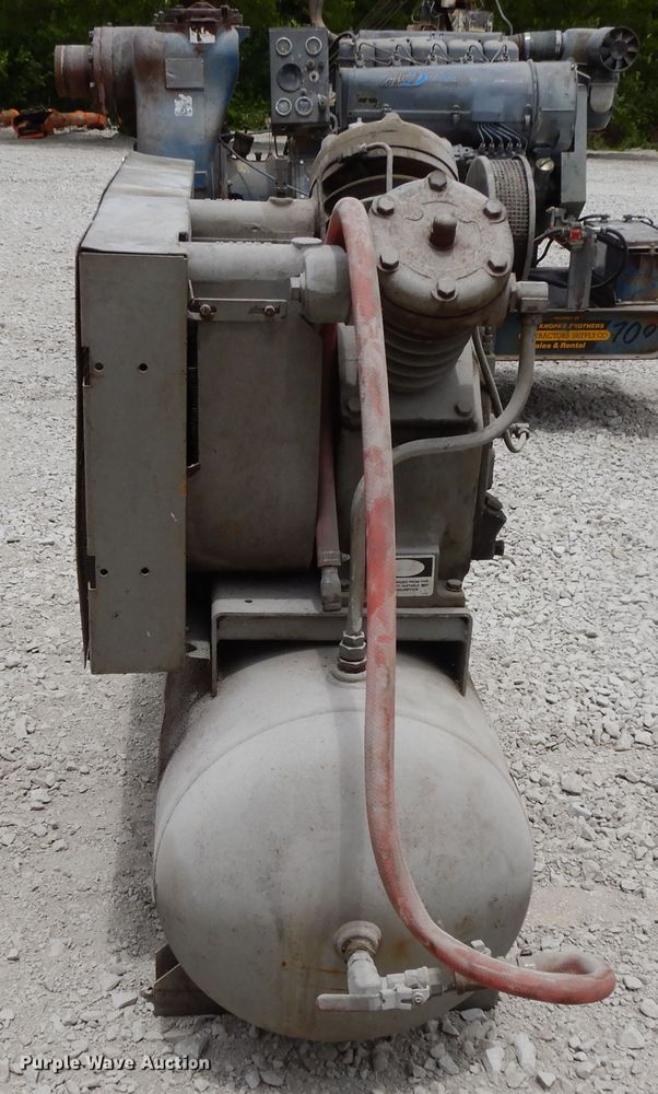 image for item DG7780 air compressor