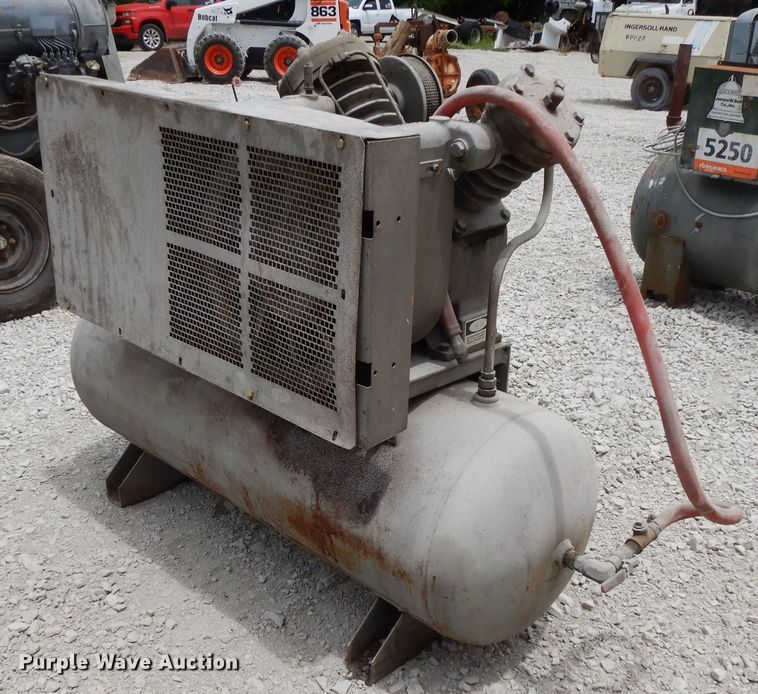 image for item DG7780 air compressor
