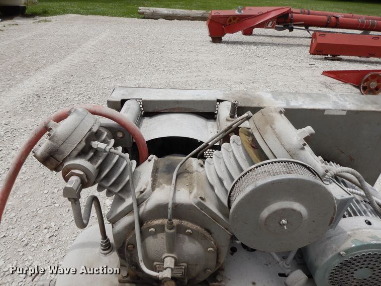 image for item DG7780 air compressor