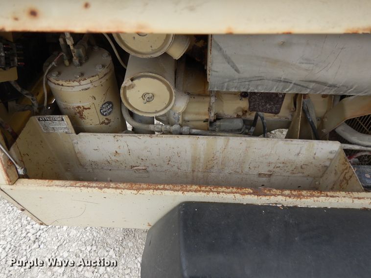 image for item DG7782 Ingersoll Rand 100  air compressor