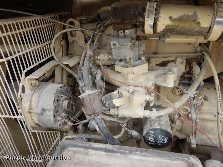 image for item DG7782 Ingersoll Rand 100  air compressor