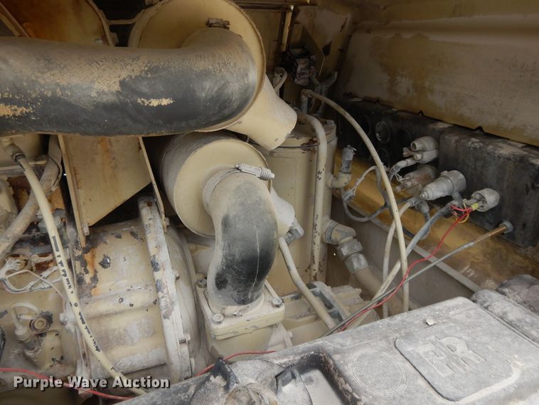 image for item DG7782 Ingersoll Rand 100  air compressor