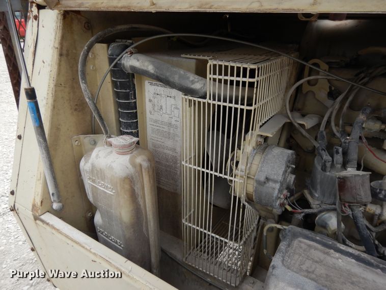 image for item DG7782 Ingersoll Rand 100  air compressor