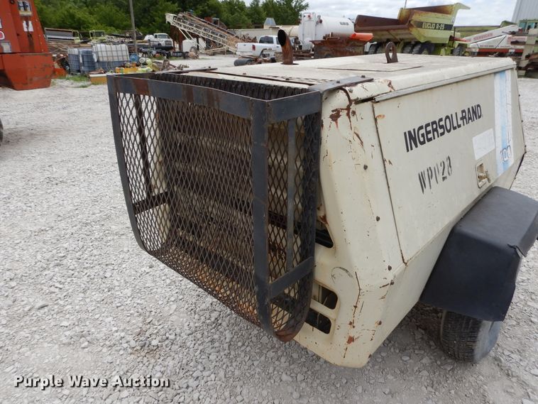 image for item DG7782 Ingersoll Rand 100  air compressor