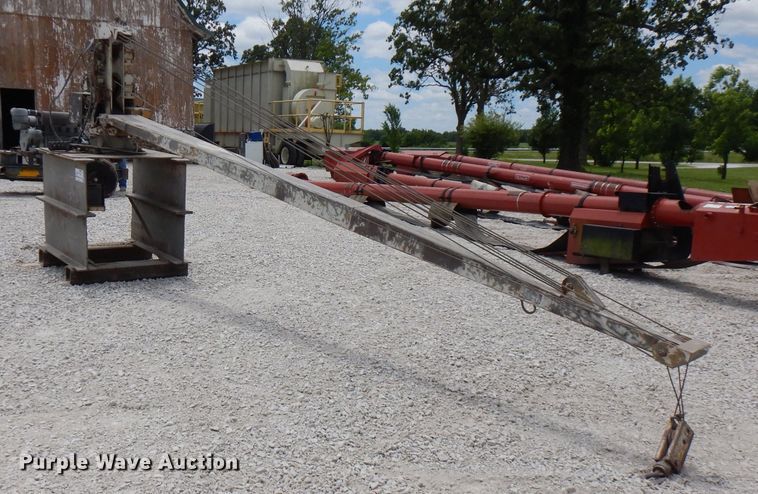 image for item DG7783 Auto Crane