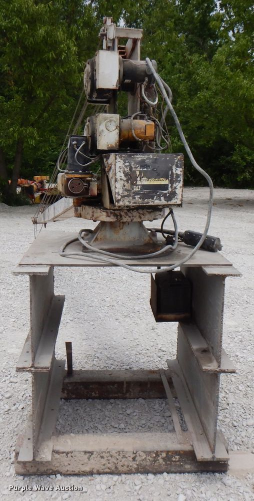 image for item DG7783 Auto Crane