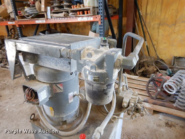 image for item DG7787 Parker V415MM32C1C1PB2N/10 hydraulic pump