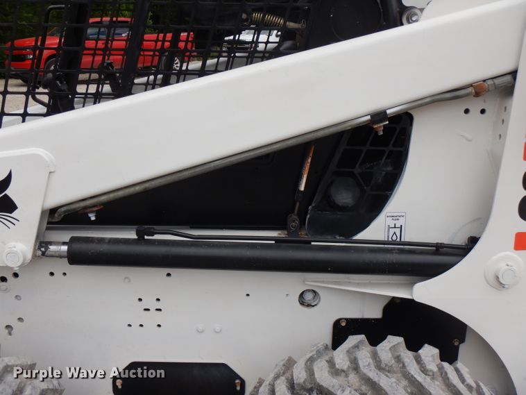 image for item DG7788 2000 Bobcat 863  skid steer loader