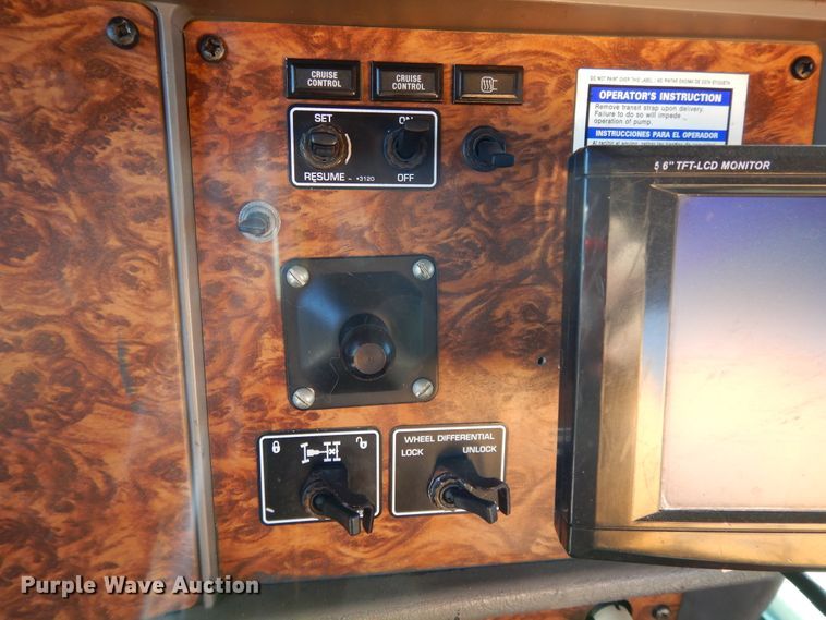 image for item DG7823 2002 Kenworth W900  ready mix truck