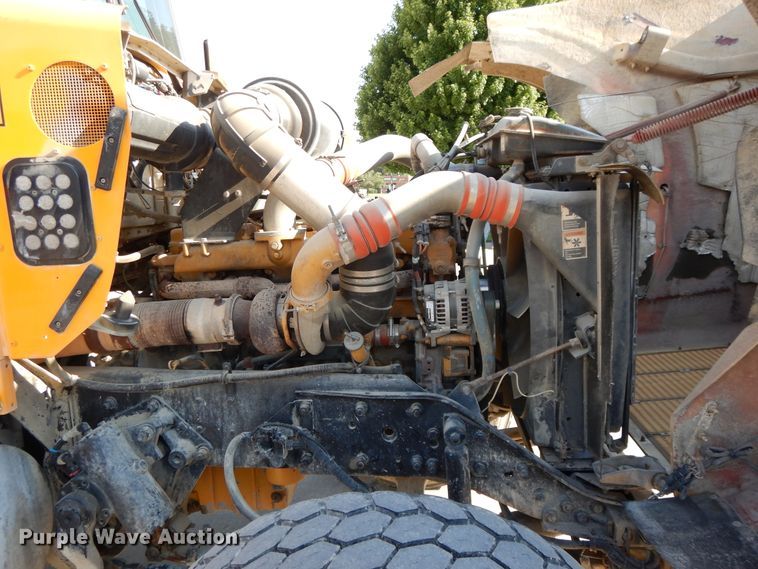 image for item DG7823 2002 Kenworth W900  ready mix truck