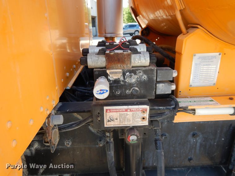 image for item DG7823 2002 Kenworth W900  ready mix truck