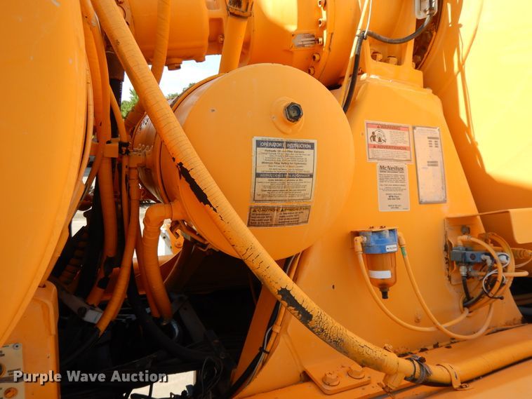 image for item DG7823 2002 Kenworth W900  ready mix truck