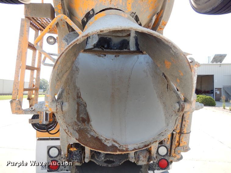 image for item DG7823 2002 Kenworth W900  ready mix truck