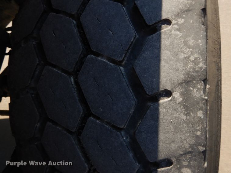 image for item DG7823 2002 Kenworth W900  ready mix truck