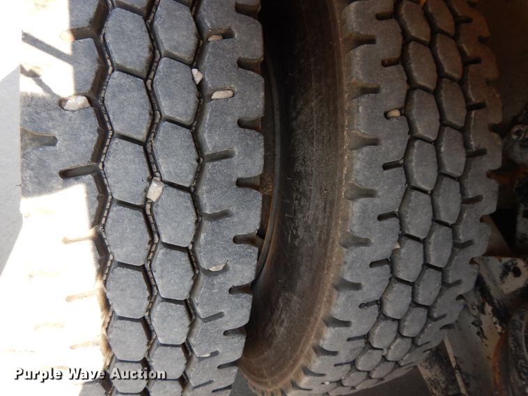 image for item DG7823 2002 Kenworth W900  ready mix truck