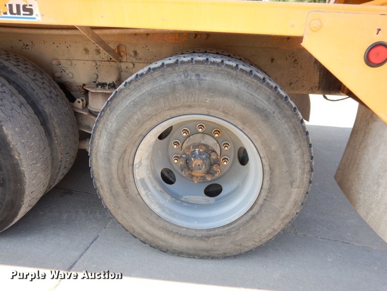 image for item DG7823 2002 Kenworth W900  ready mix truck