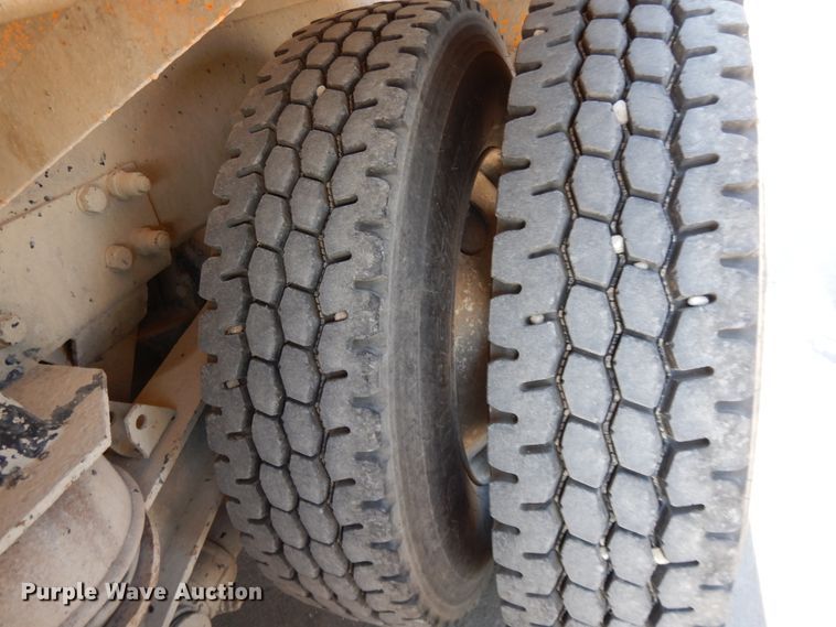 image for item DG7823 2002 Kenworth W900  ready mix truck