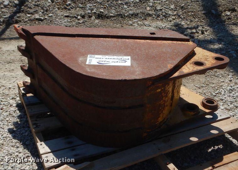 image for item DG7845 Caterpillar 416C backhoe bucket