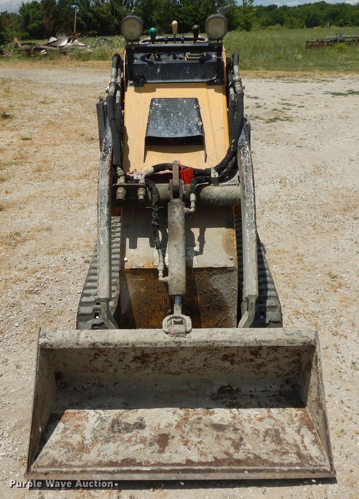 image for item DG7851 2012 Vermeer S650TX  compact utility loader