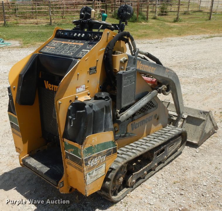 image for item DG7851 2012 Vermeer S650TX  compact utility loader
