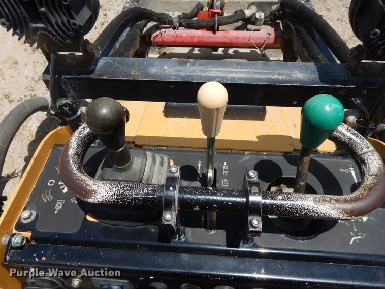 image for item DG7851 2012 Vermeer S650TX  compact utility loader