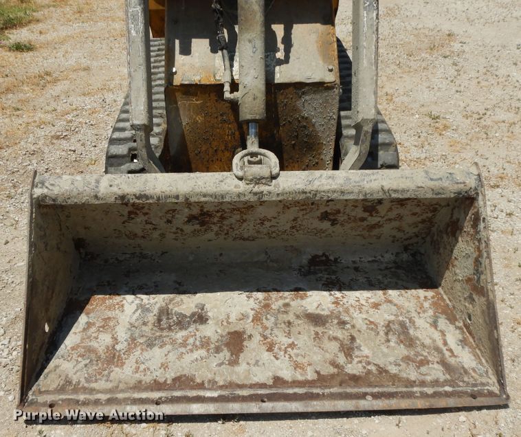 image for item DG7851 2012 Vermeer S650TX  compact utility loader