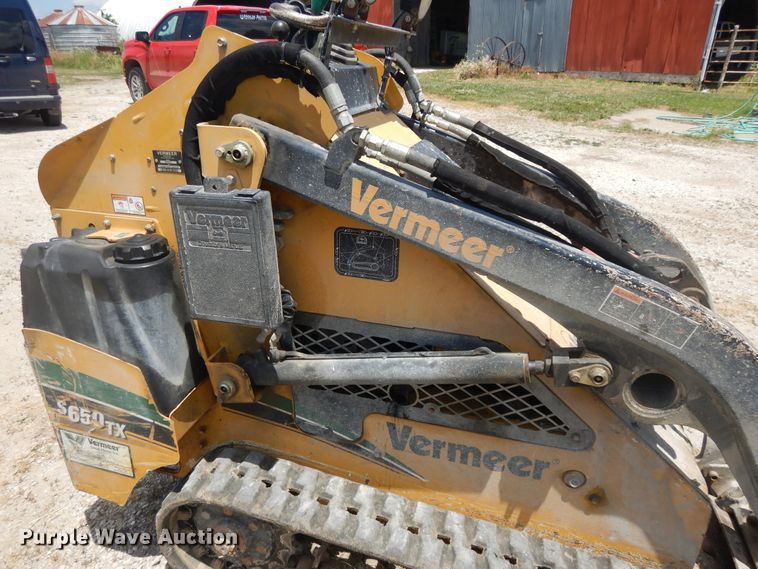 image for item DG7851 2012 Vermeer S650TX  compact utility loader
