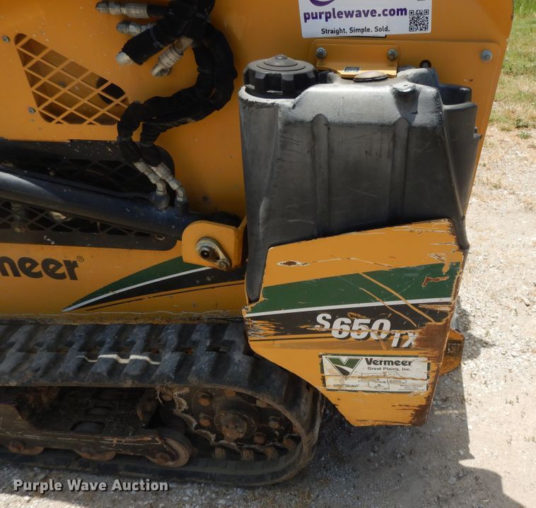 image for item DG7851 2012 Vermeer S650TX  compact utility loader