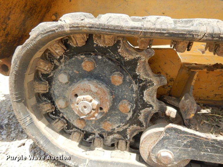 image for item DG7851 2012 Vermeer S650TX  compact utility loader