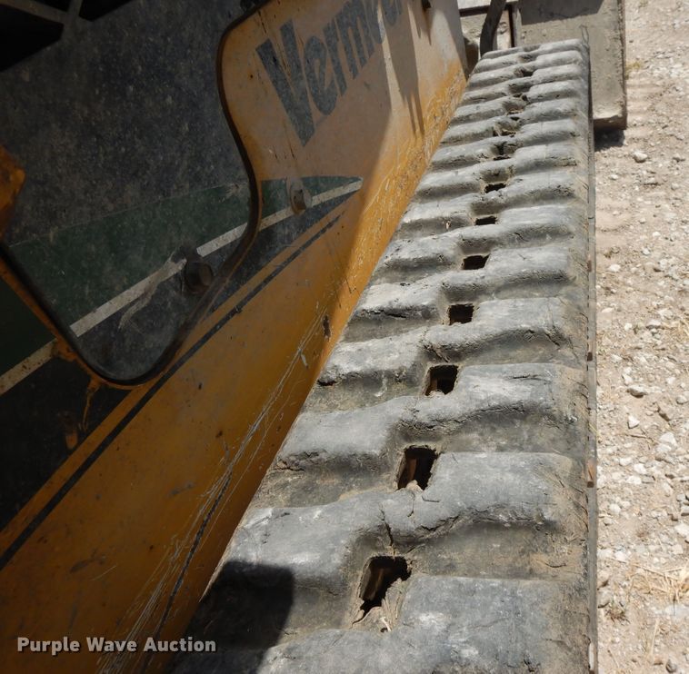 image for item DG7851 2012 Vermeer S650TX  compact utility loader