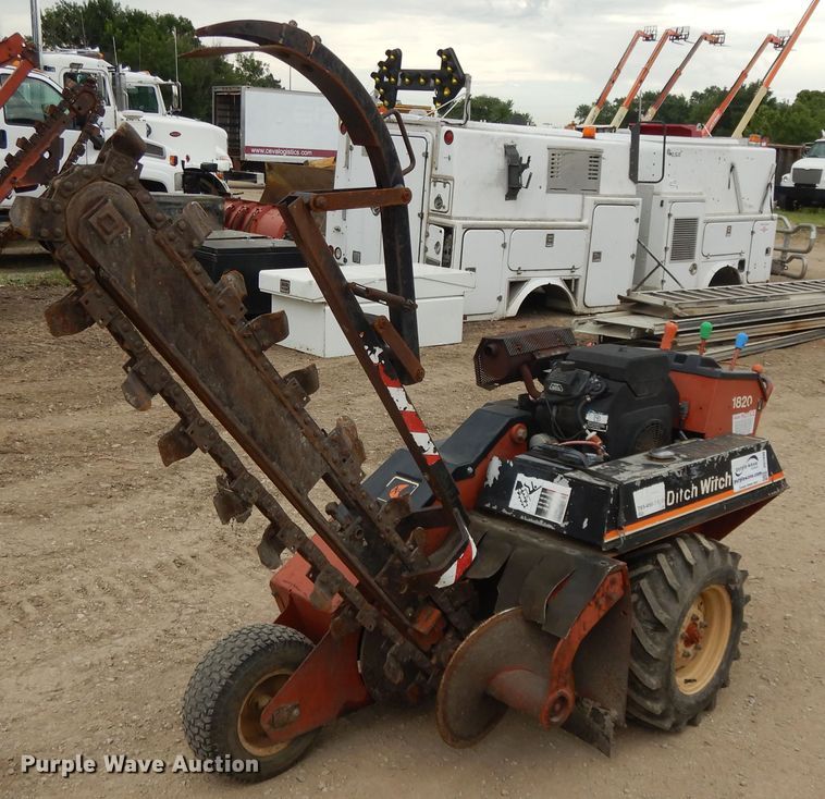 Ditch Witch 1820 trencher in Wamego, KS Item DG7899 sold Purple Wave