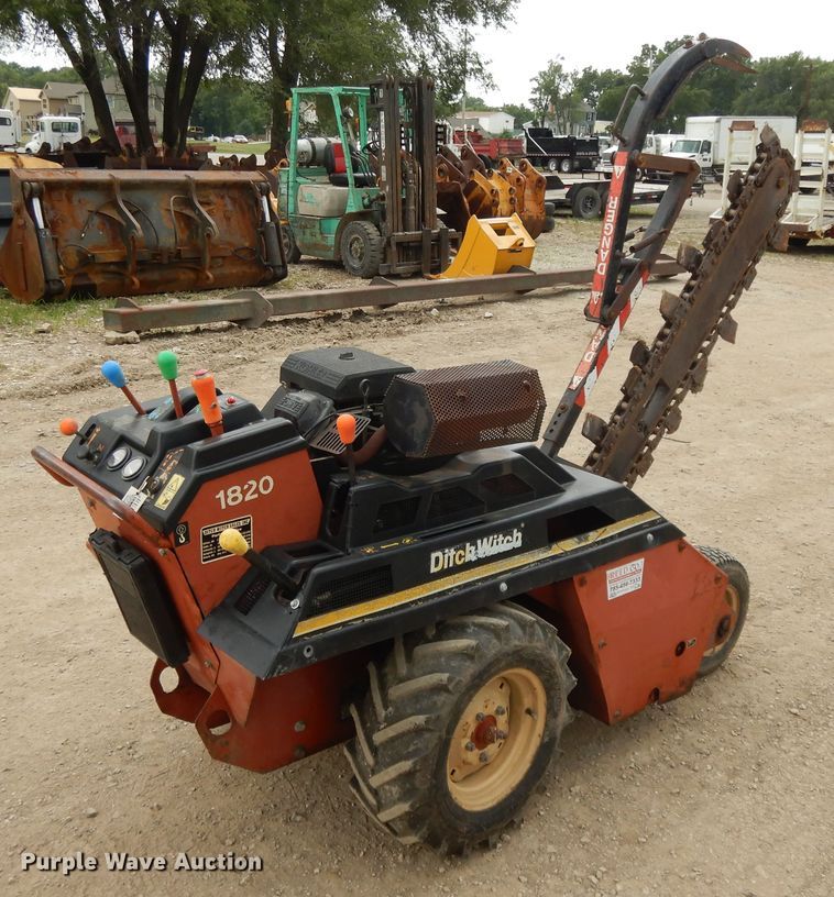 image for item DG7899 Ditch Witch 1820  trencher