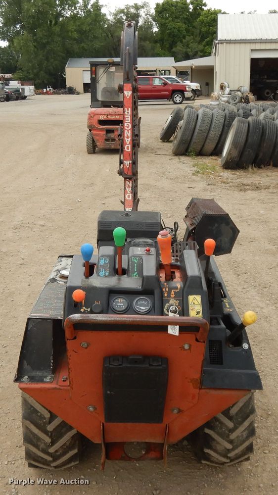 image for item DG7899 Ditch Witch 1820  trencher