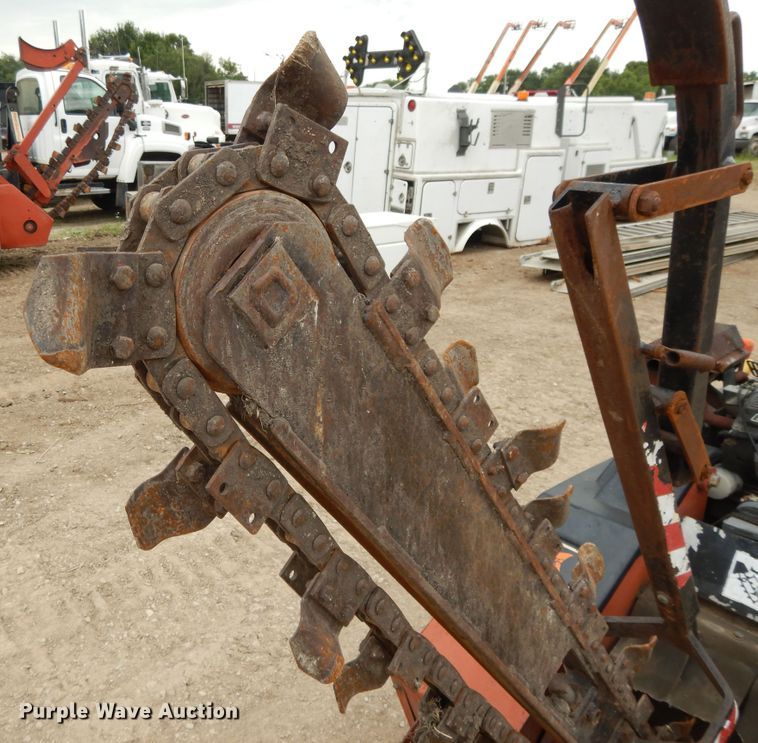 image for item DG7899 Ditch Witch 1820  trencher