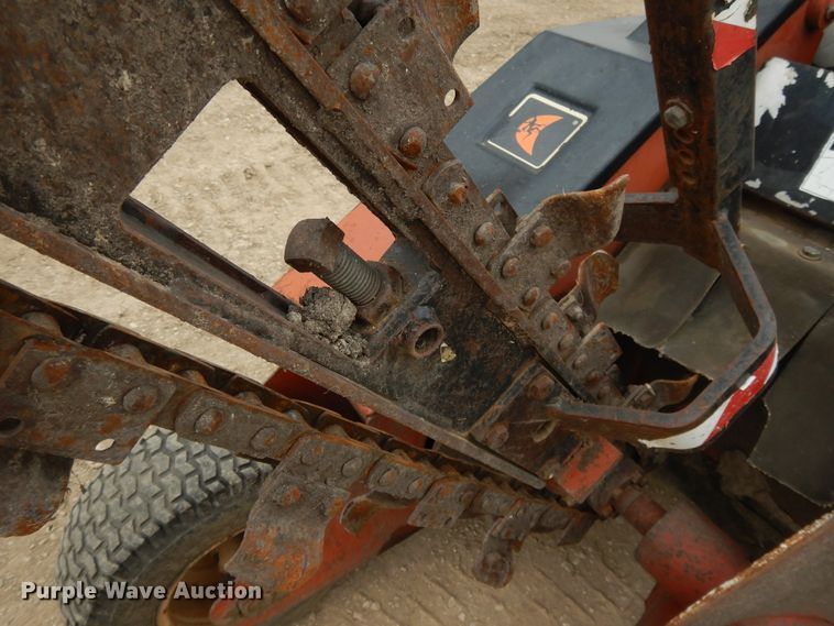image for item DG7899 Ditch Witch 1820  trencher