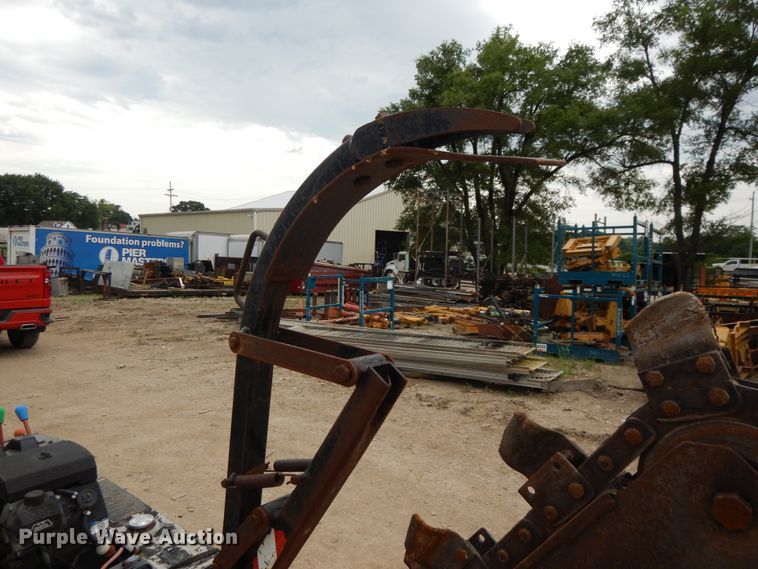 image for item DG7899 Ditch Witch 1820  trencher