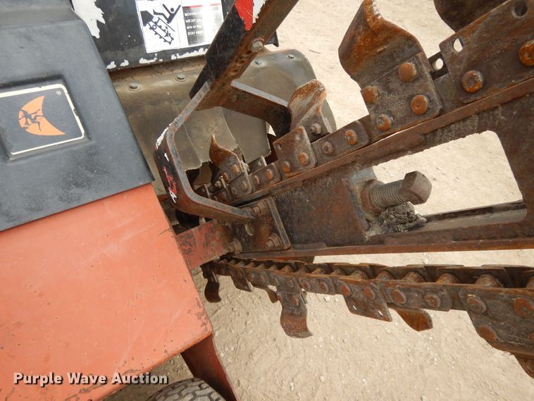 image for item DG7899 Ditch Witch 1820  trencher
