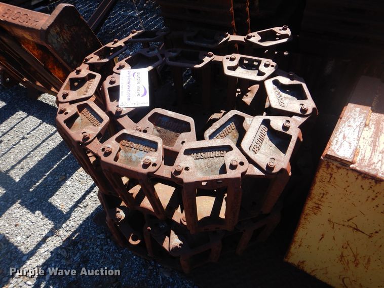 image for item DG8658 Grouser skid steer tracks