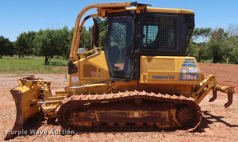 image for item DH0926 2010 Komatsu D39EX-22  dozer