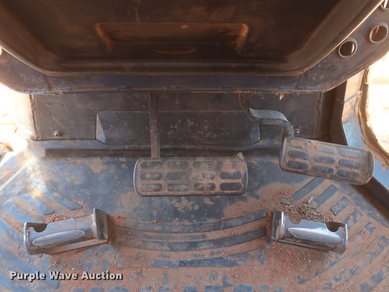 image for item DH0926 2010 Komatsu D39EX-22  dozer