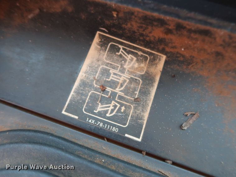 image for item DH0926 2010 Komatsu D39EX-22  dozer