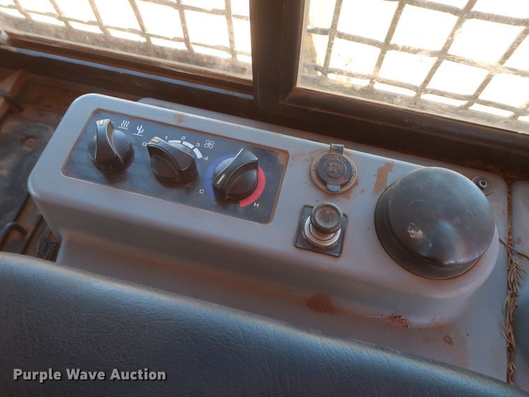 image for item DH0926 2010 Komatsu D39EX-22  dozer