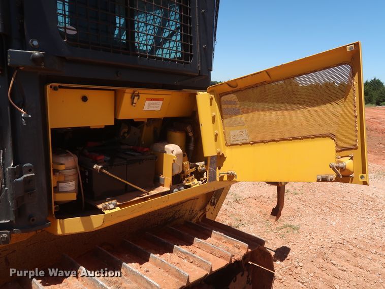 image for item DH0926 2010 Komatsu D39EX-22  dozer