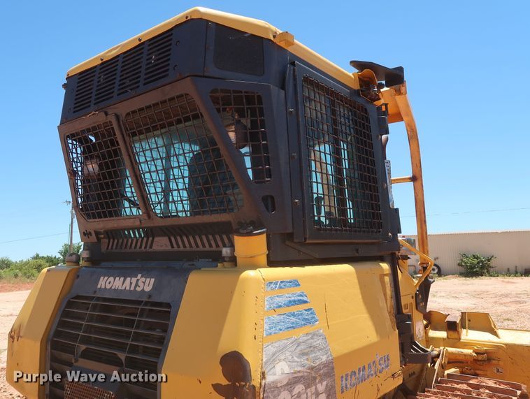 image for item DH0926 2010 Komatsu D39EX-22  dozer