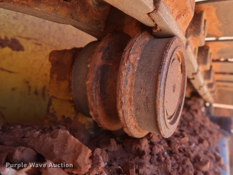 image for item DH0926 2010 Komatsu D39EX-22  dozer