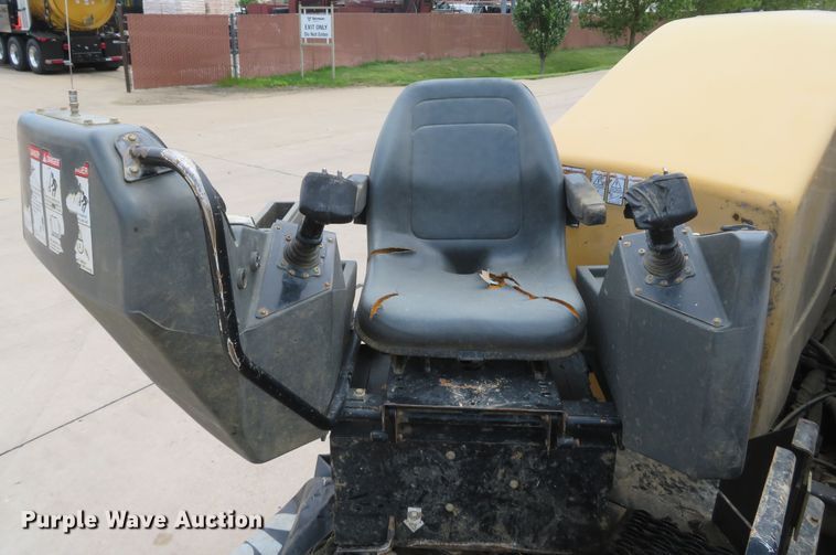 image for item DH1000 2013 Vermeer D24X40 Series II Navigator  directional boring unit