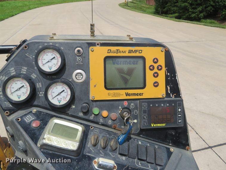 image for item DH1000 2013 Vermeer D24X40 Series II Navigator  directional boring unit