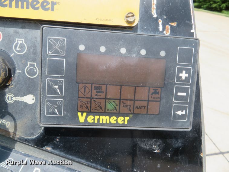 image for item DH1000 2013 Vermeer D24X40 Series II Navigator  directional boring unit