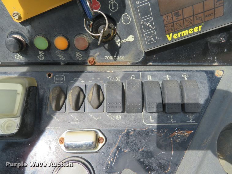 image for item DH1000 2013 Vermeer D24X40 Series II Navigator  directional boring unit