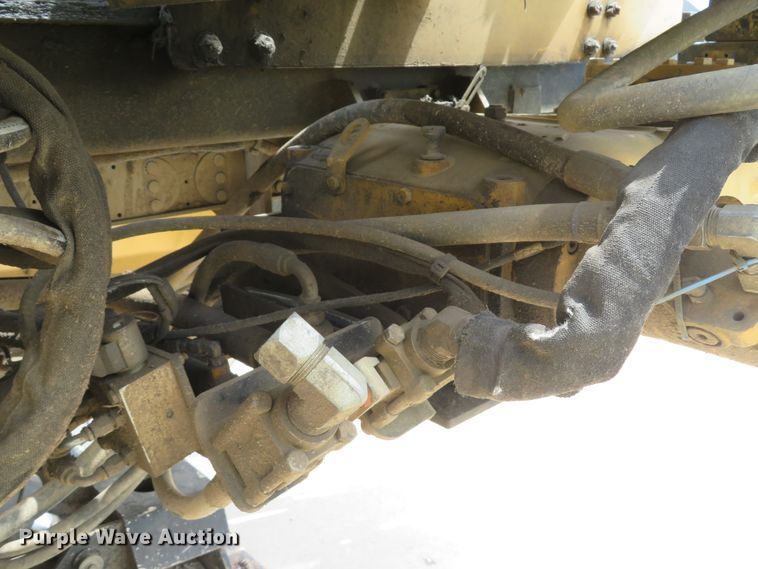 image for item DH1000 2013 Vermeer D24X40 Series II Navigator  directional boring unit